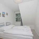 Haus Inselwind 19 Meerwellen Mit Gratis Nutzung Vom Ahoi Erlebnisbad Und Sauna In Sellin *
