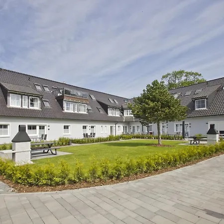 Haus Inselwind 19 Meerwellen Mit Gratis Nutzung Vom Ahoi Erlebnisbad Und Sauna In Sellin