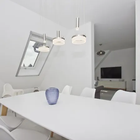 Haus Inselwind 19 Meerwellen Mit Gratis Nutzung Vom Ahoi Erlebnisbad Und Sauna In Sellin *