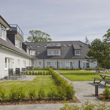 Haus Inselwind 19 Meerwellen Mit Gratis Nutzung Vom Ahoi Erlebnisbad Und Sauna In Sellin Appartamento Groß Zicker
