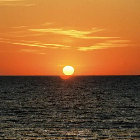 Gratis Nutzung Vom Ahoi Erlebnisbad Und Sauna In Sellin - Haus Inselwind Meerwellen